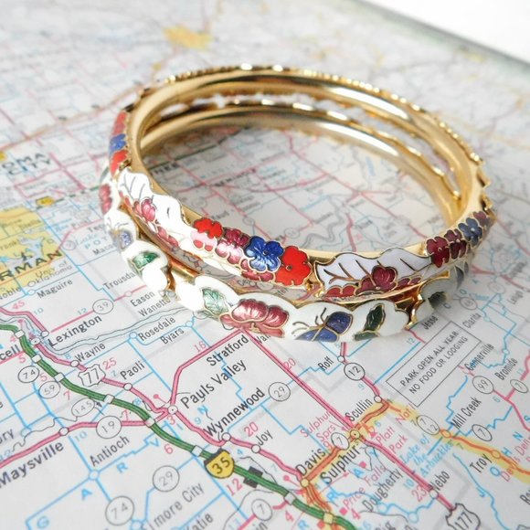 pair of enameled bangle bracelets - Picture 4 of 6